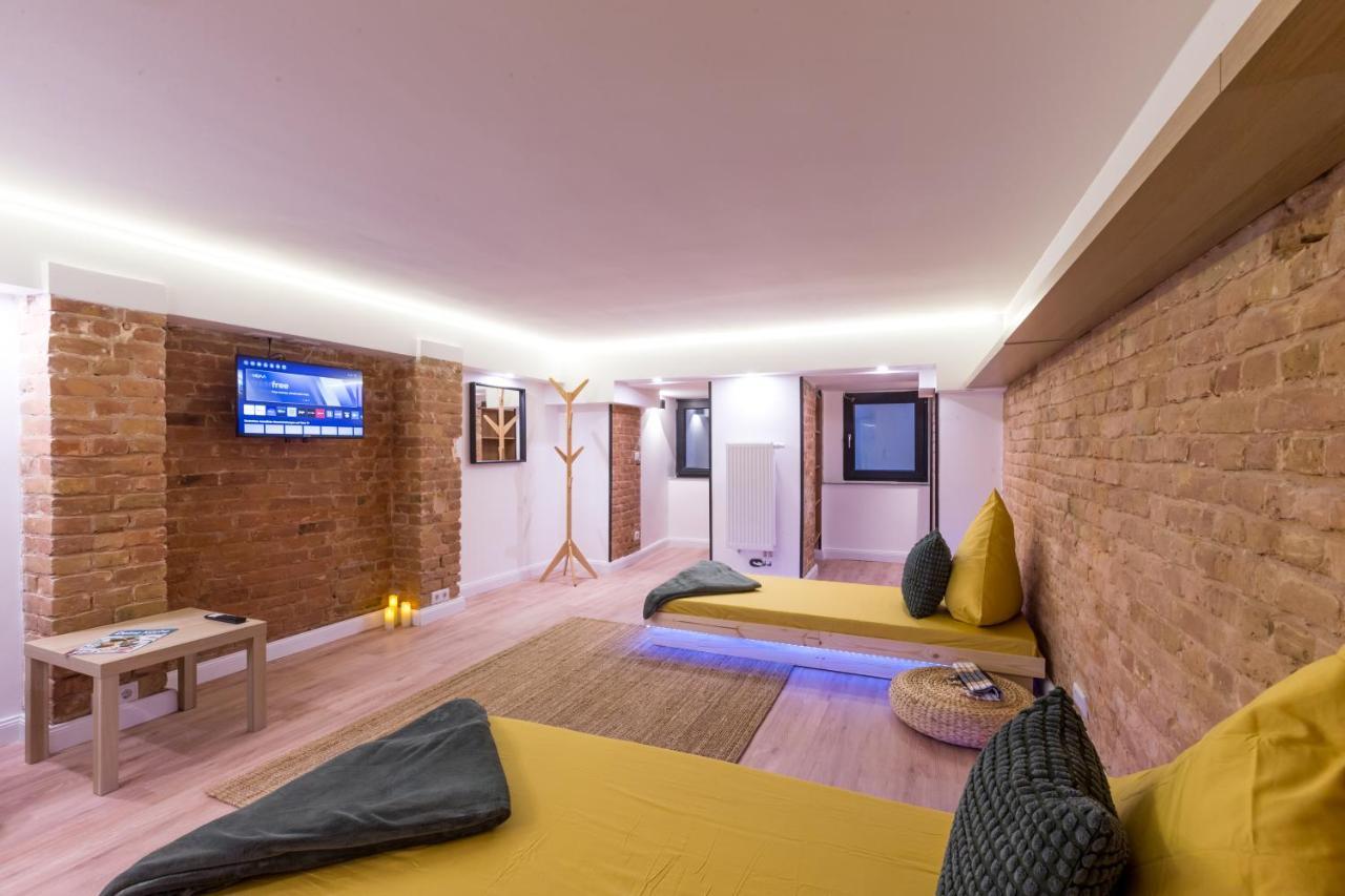 Hevals Spa & Design Apartment Berlin Exterior photo